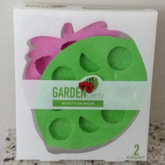 Fruit Novelty Ice Molds - Picture 2 of 4